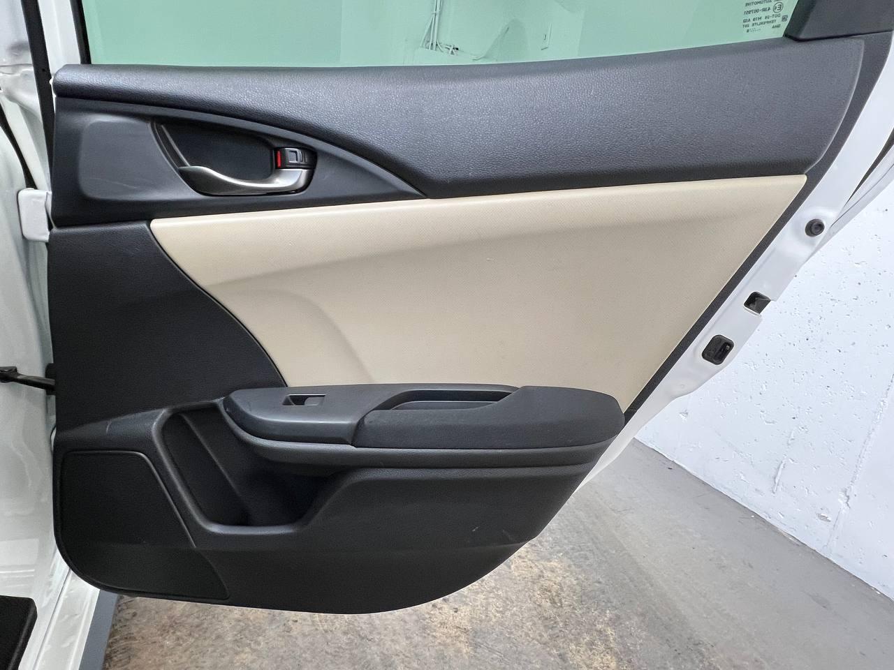 Honda Civic Hatchback Sport CVT 2018