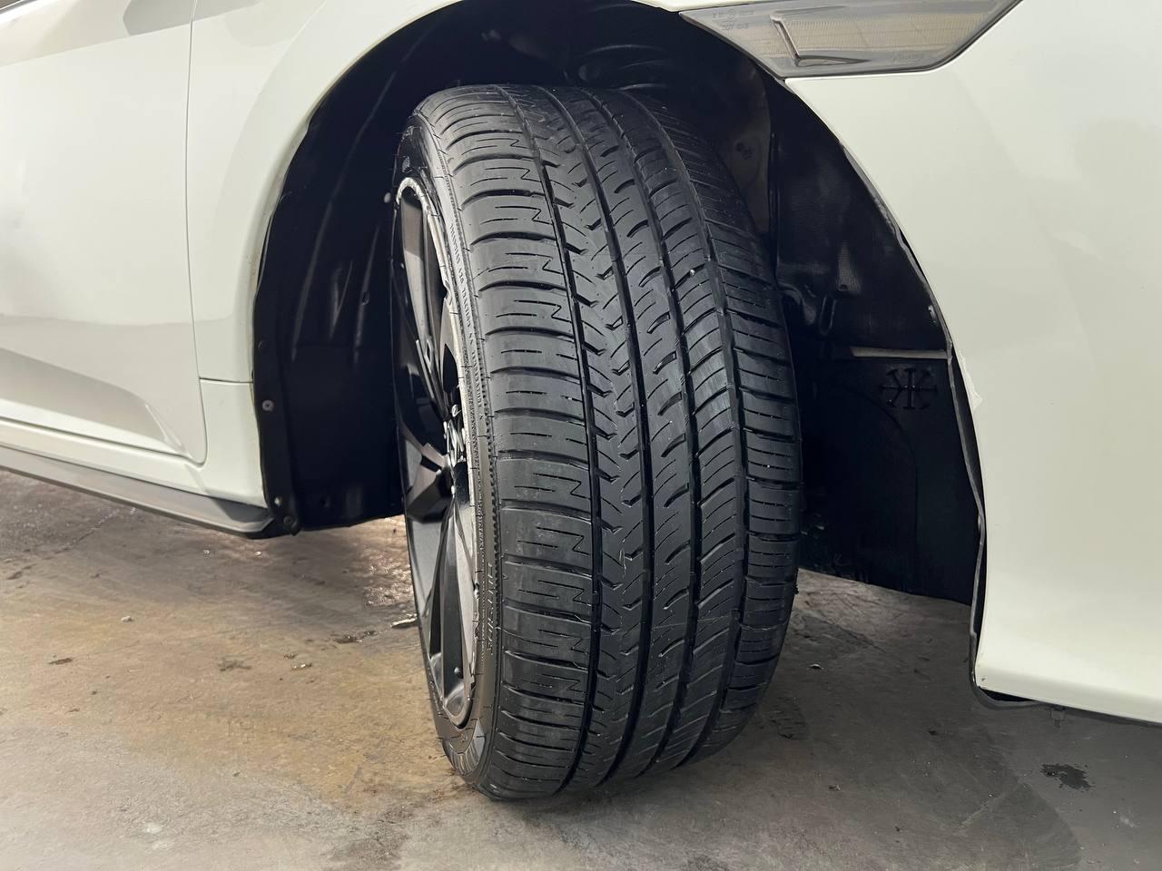 Honda Civic Hatchback Sport CVT 2018