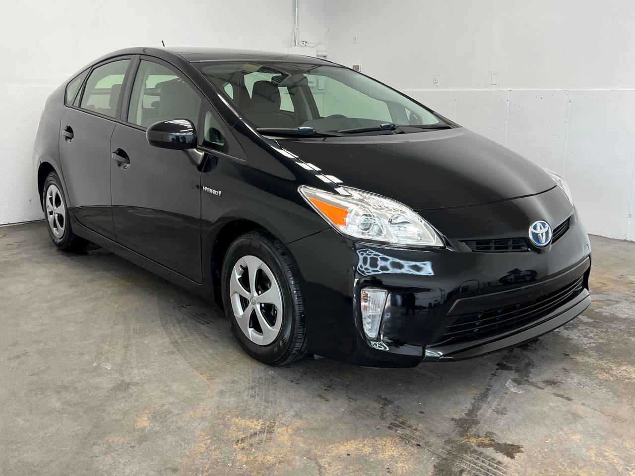 Toyota Prius Three 2014