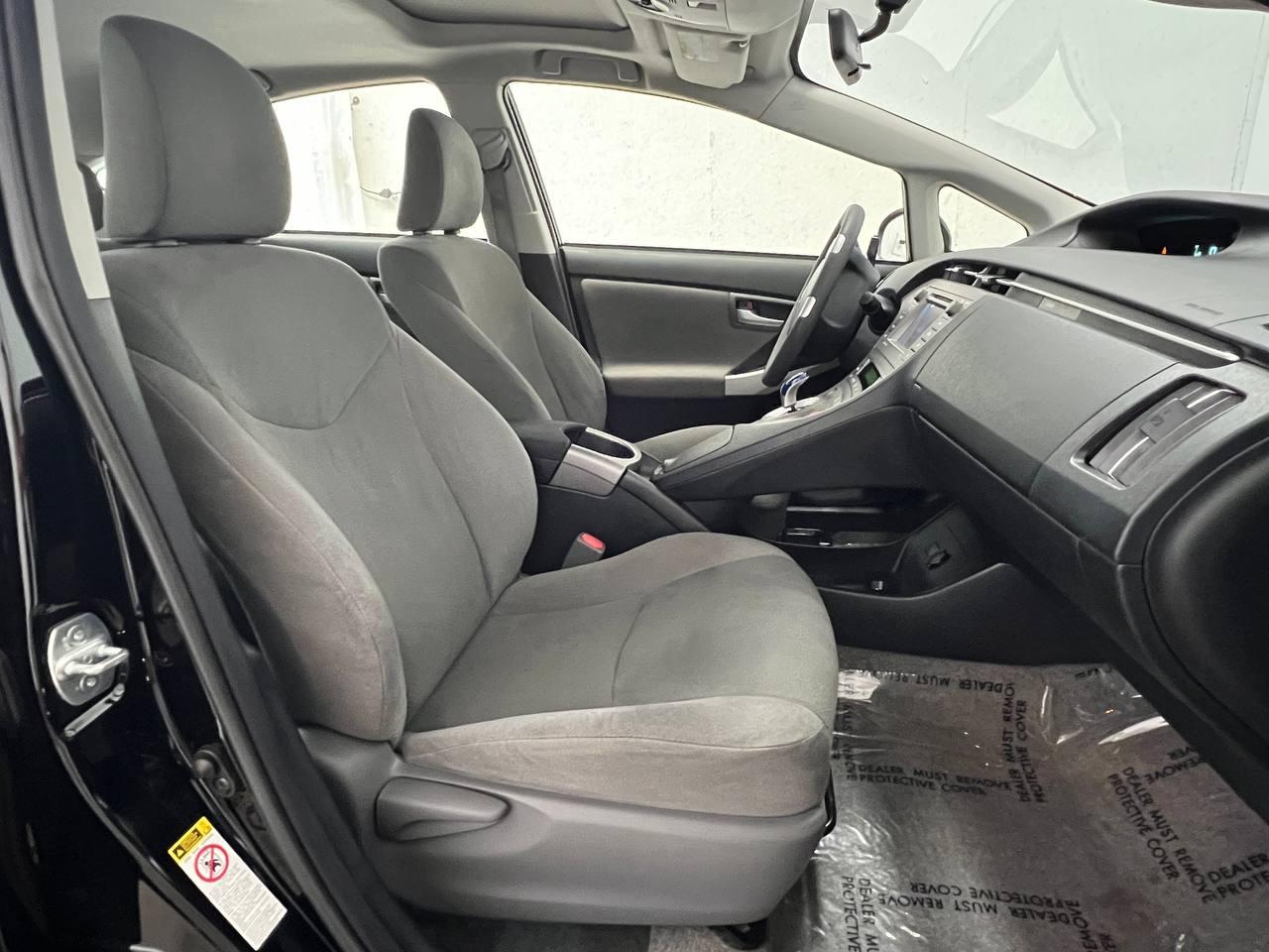 Toyota Prius Three 2014