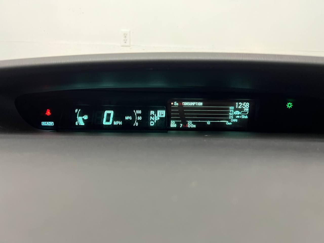 Toyota Prius Three 2014