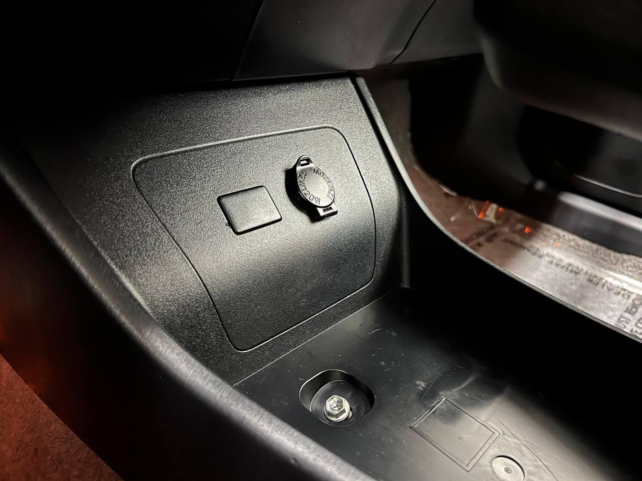 Toyota Prius Three 2014