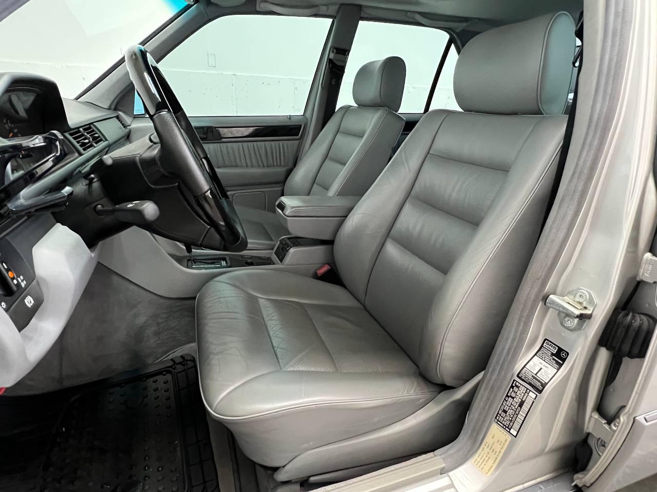 Mercedes-Benz E Class 4dr Sedan 3.2L 1995