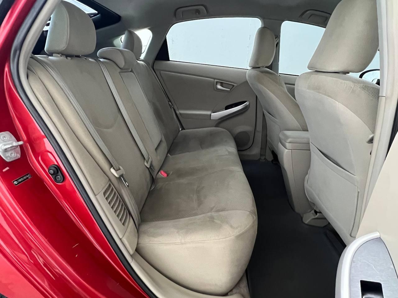 Toyota Prius Base 4D Hatchback 2010