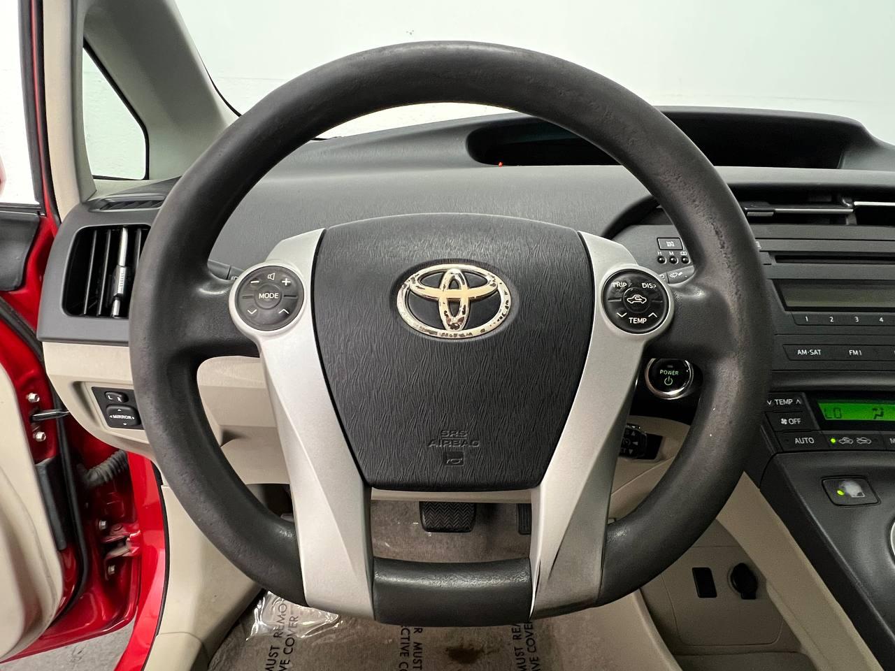 Toyota Prius Base 4D Hatchback 2010