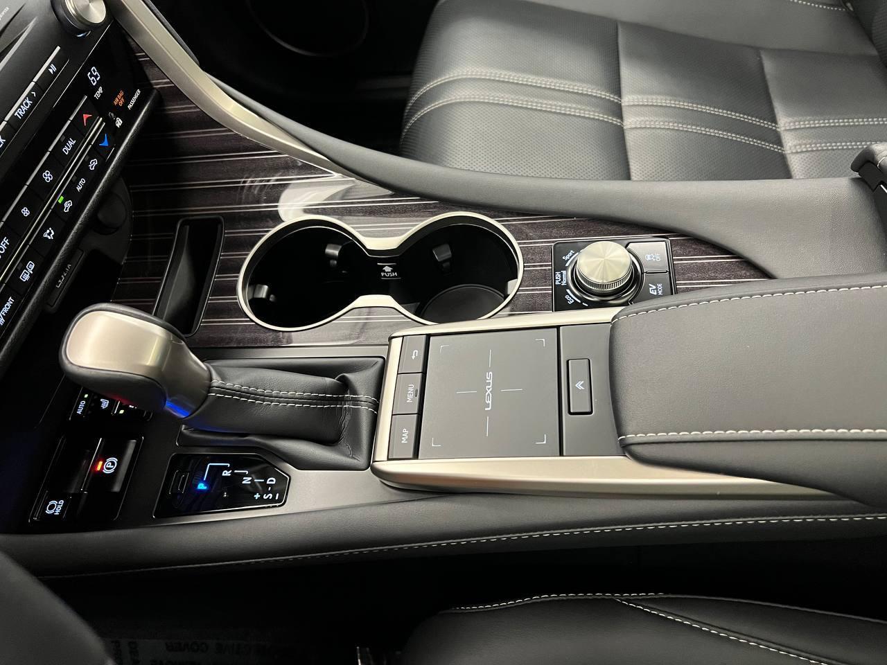 Lexus RX 450h Hybrid 4D SUV AWD 2022