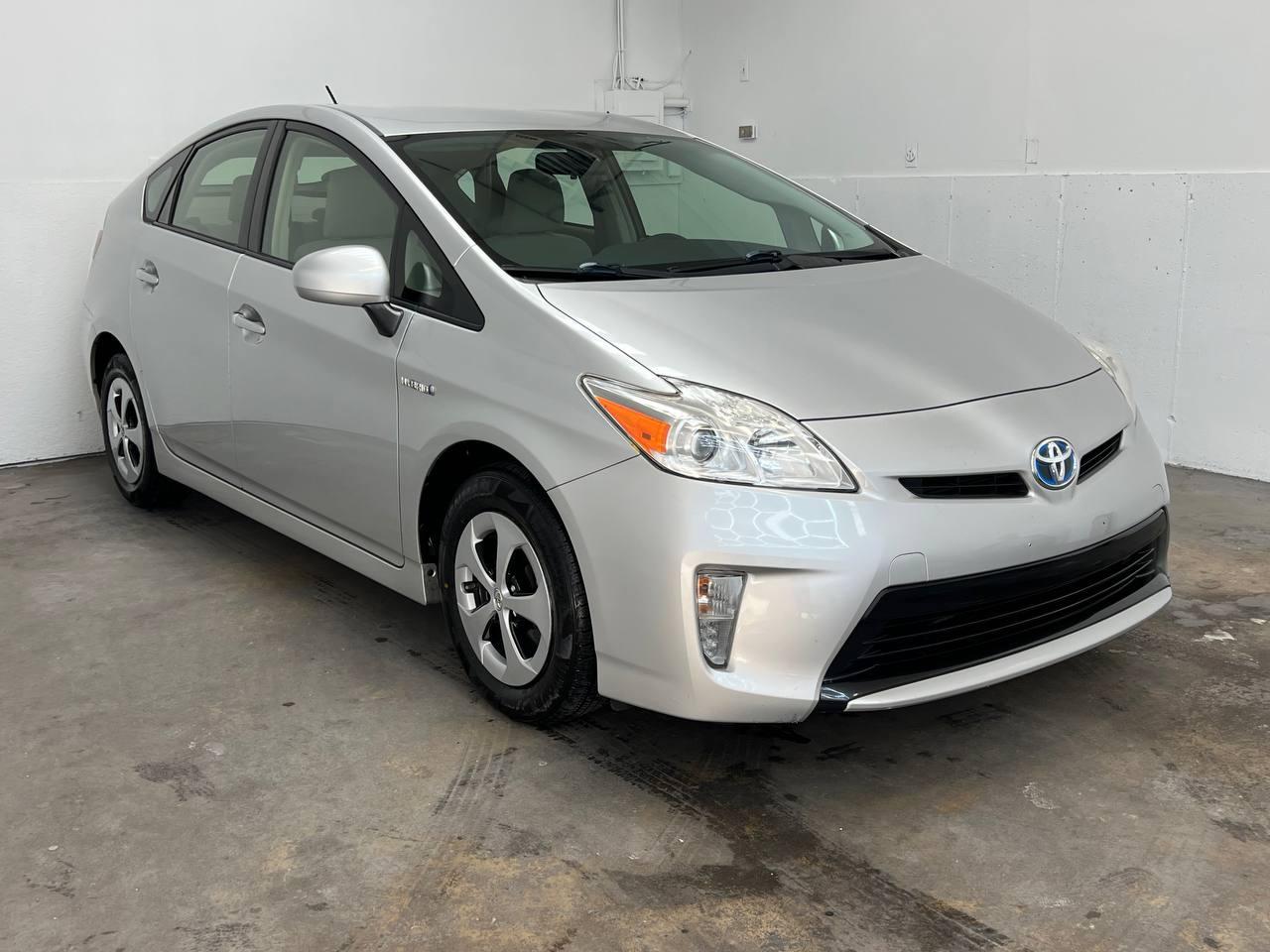 Toyota Prius Three 2013