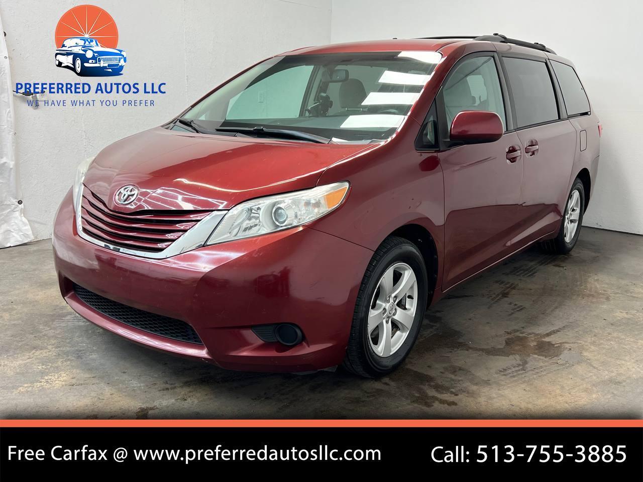 Toyota Sienna LE 2015