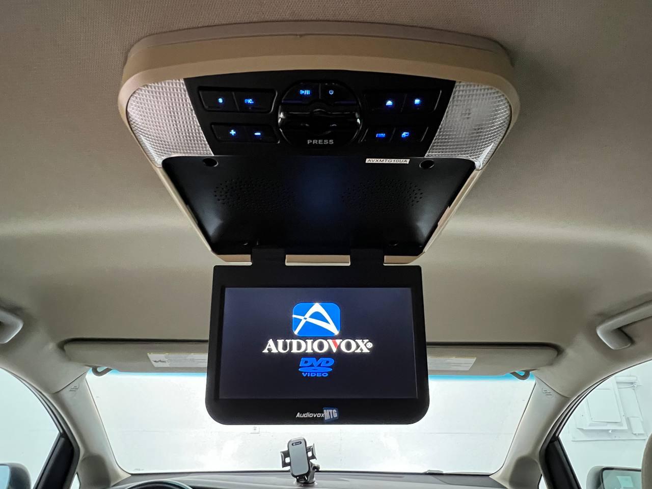 Toyota Sienna LE 2015