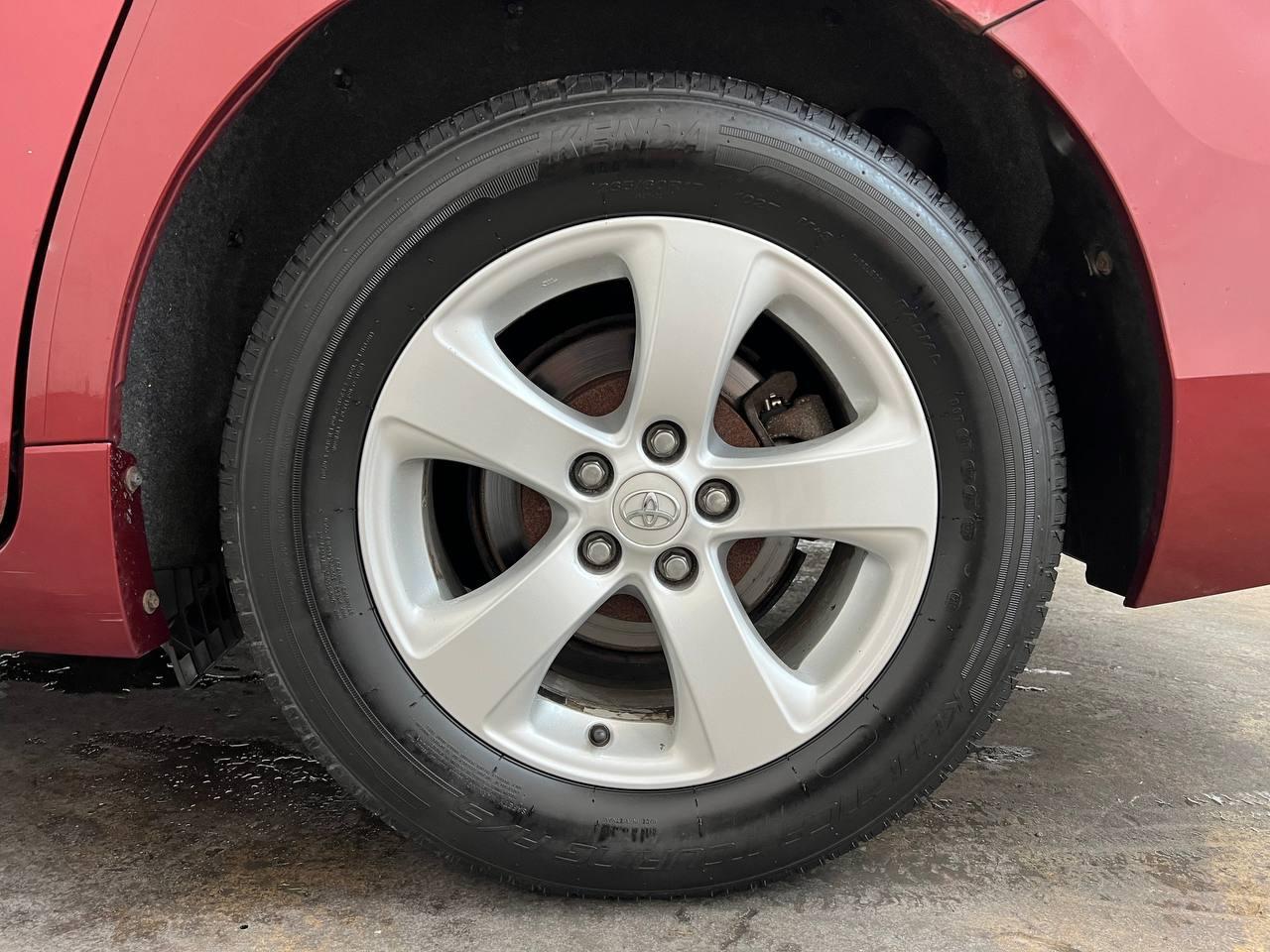 Toyota Sienna LE 2015