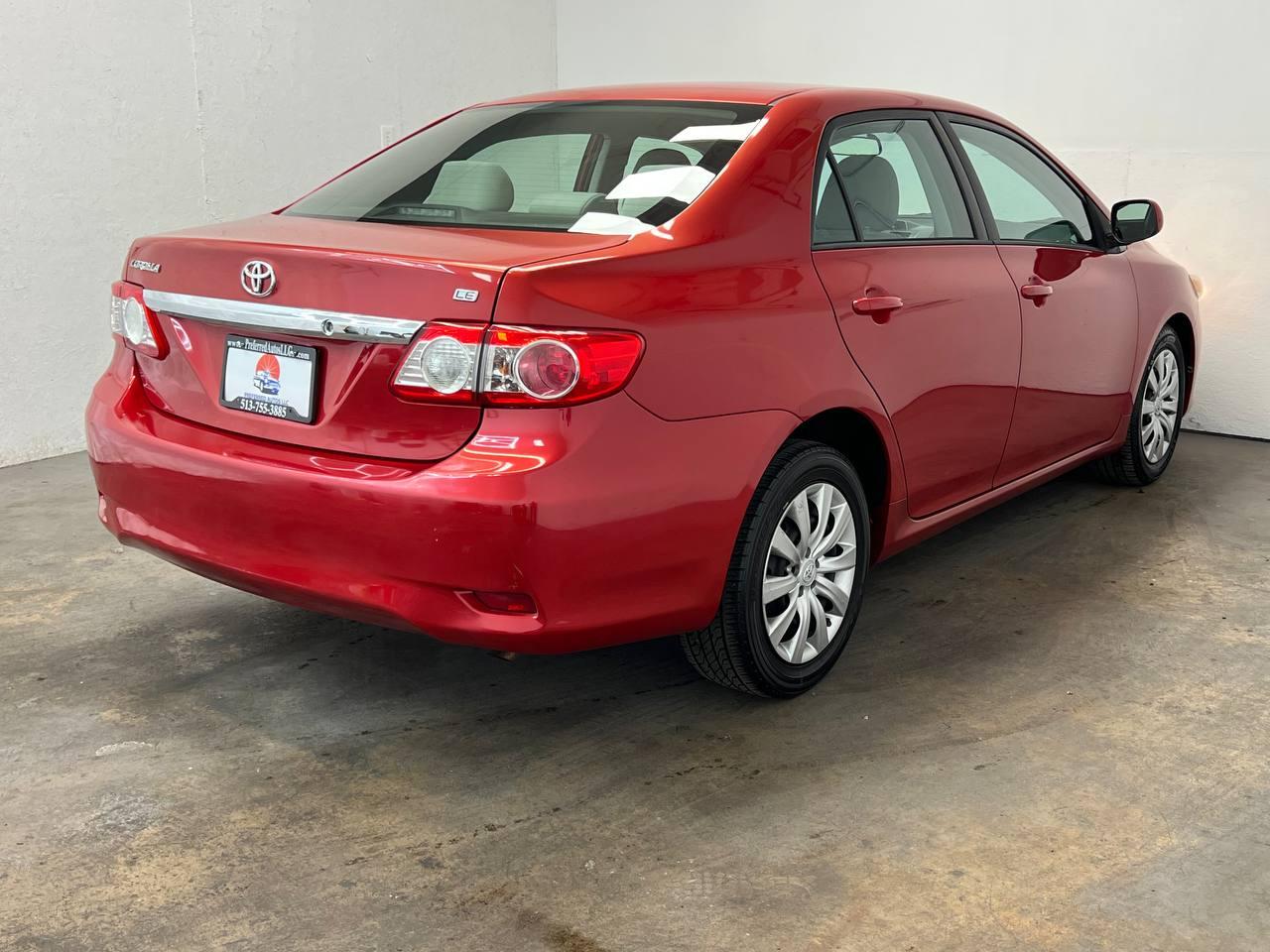 Toyota Corolla LE 2012
