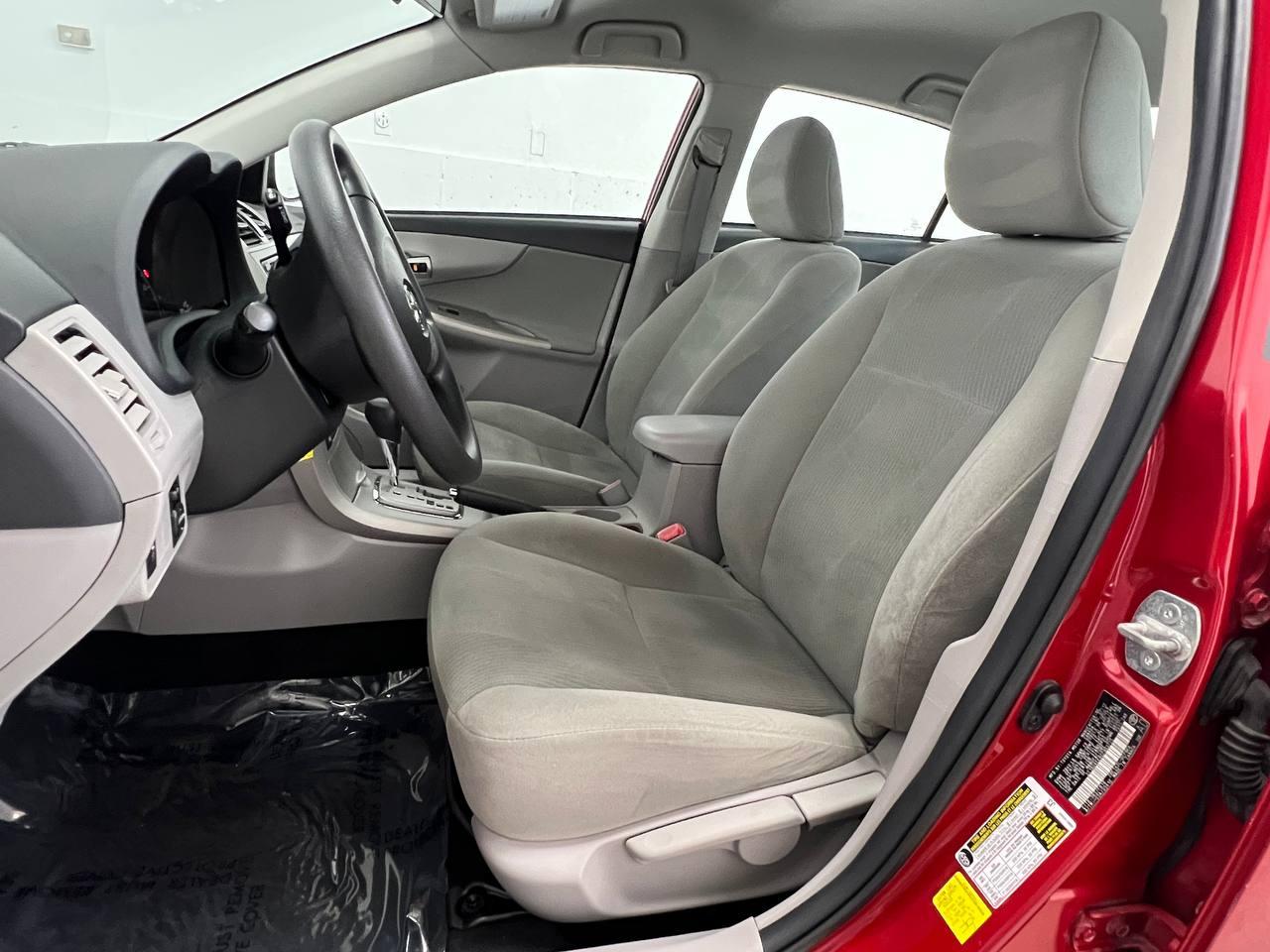 Toyota Corolla LE 2012