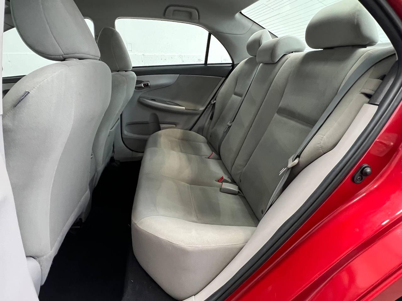 Toyota Corolla LE 2012
