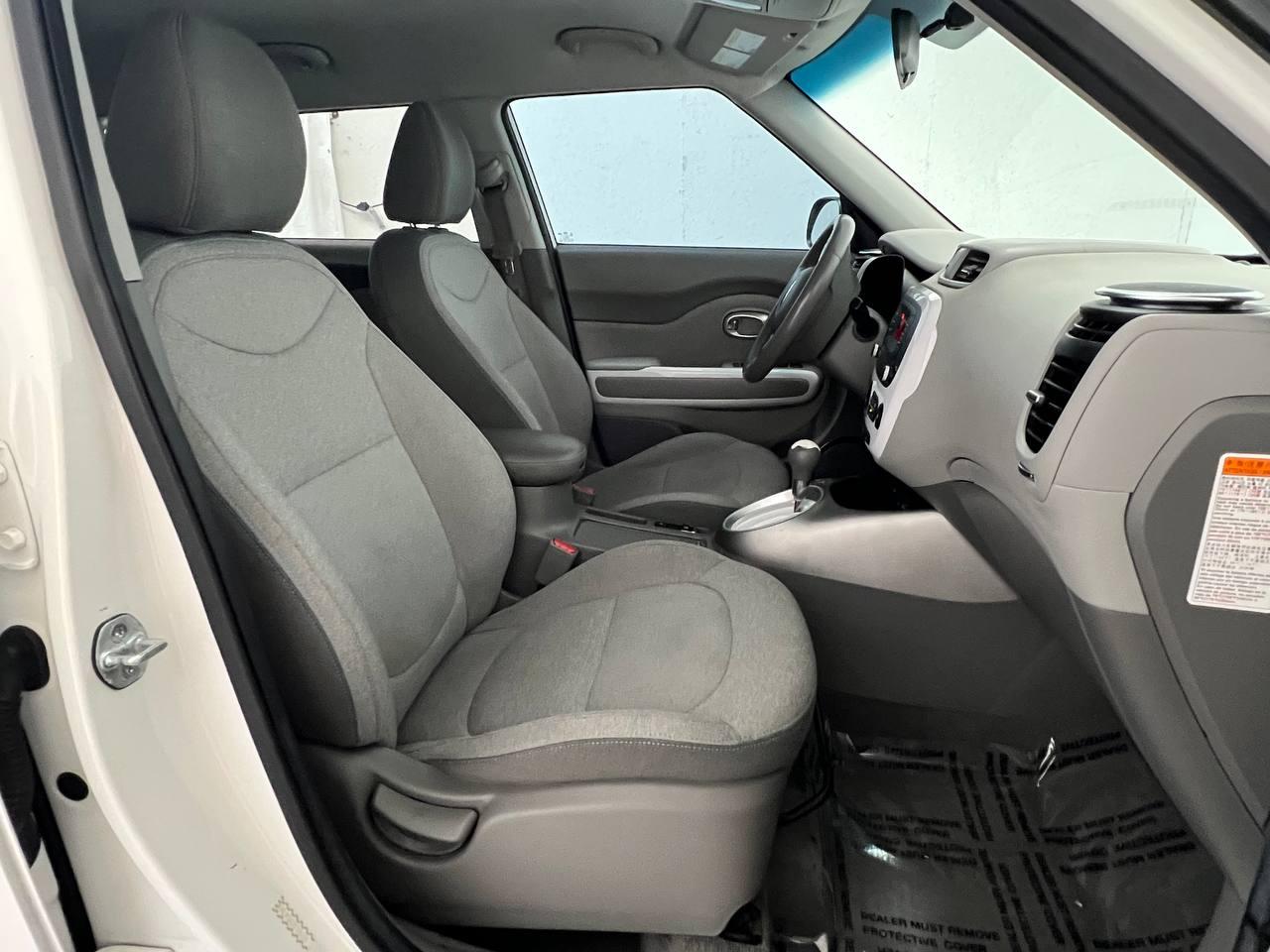 Kia Soul EV  2016