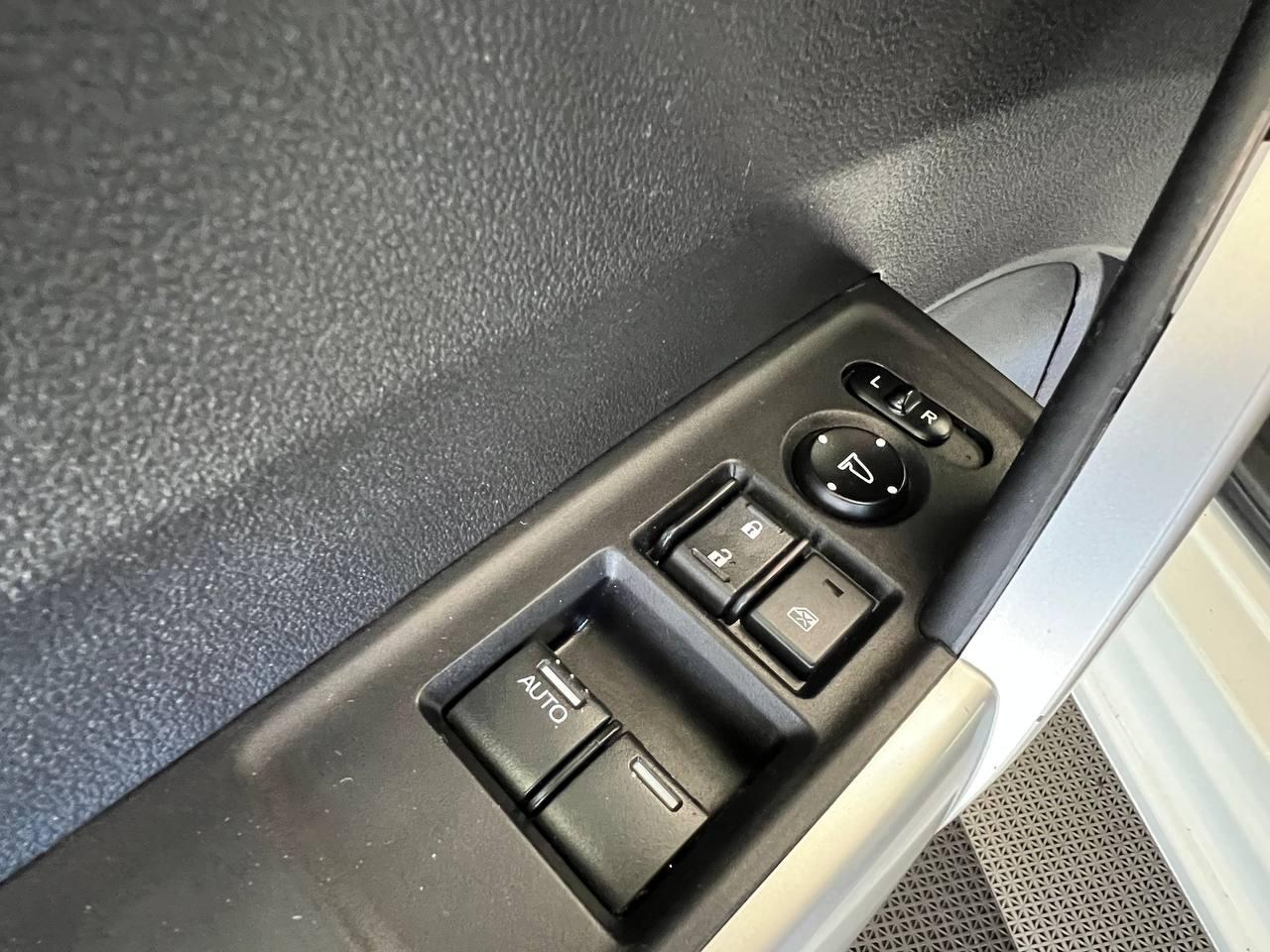 Honda Civic Coupe 2dr Man Si 2015