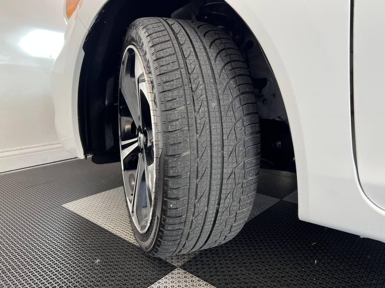 Honda Civic Coupe 2dr Man Si 2015