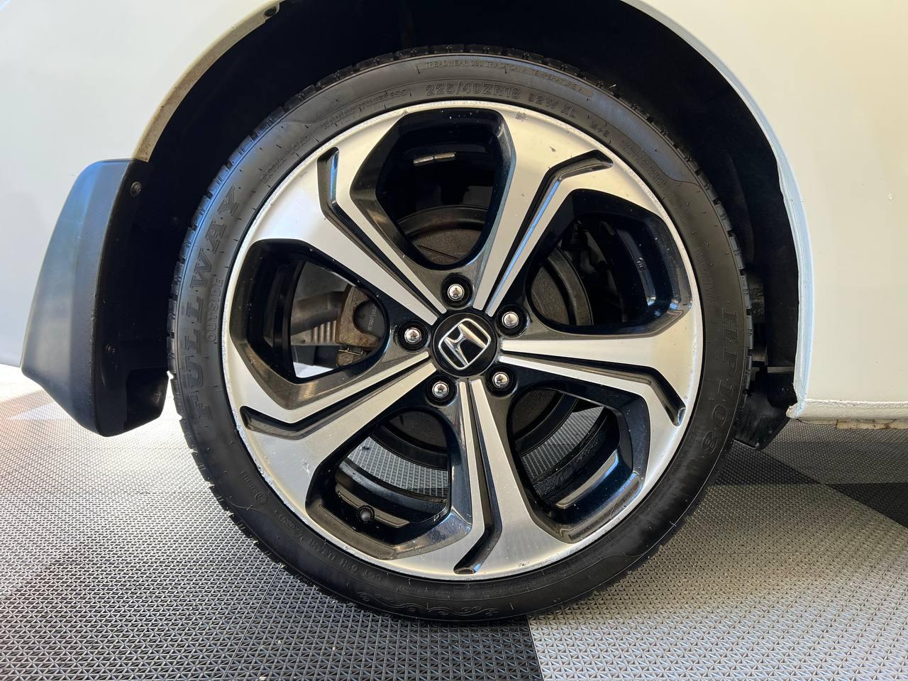 Honda Civic Coupe 2dr Man Si 2015