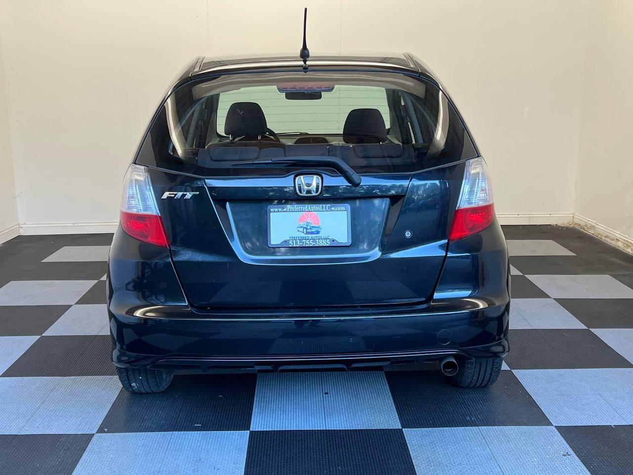 Honda Fit 5dr HB Auto 2010