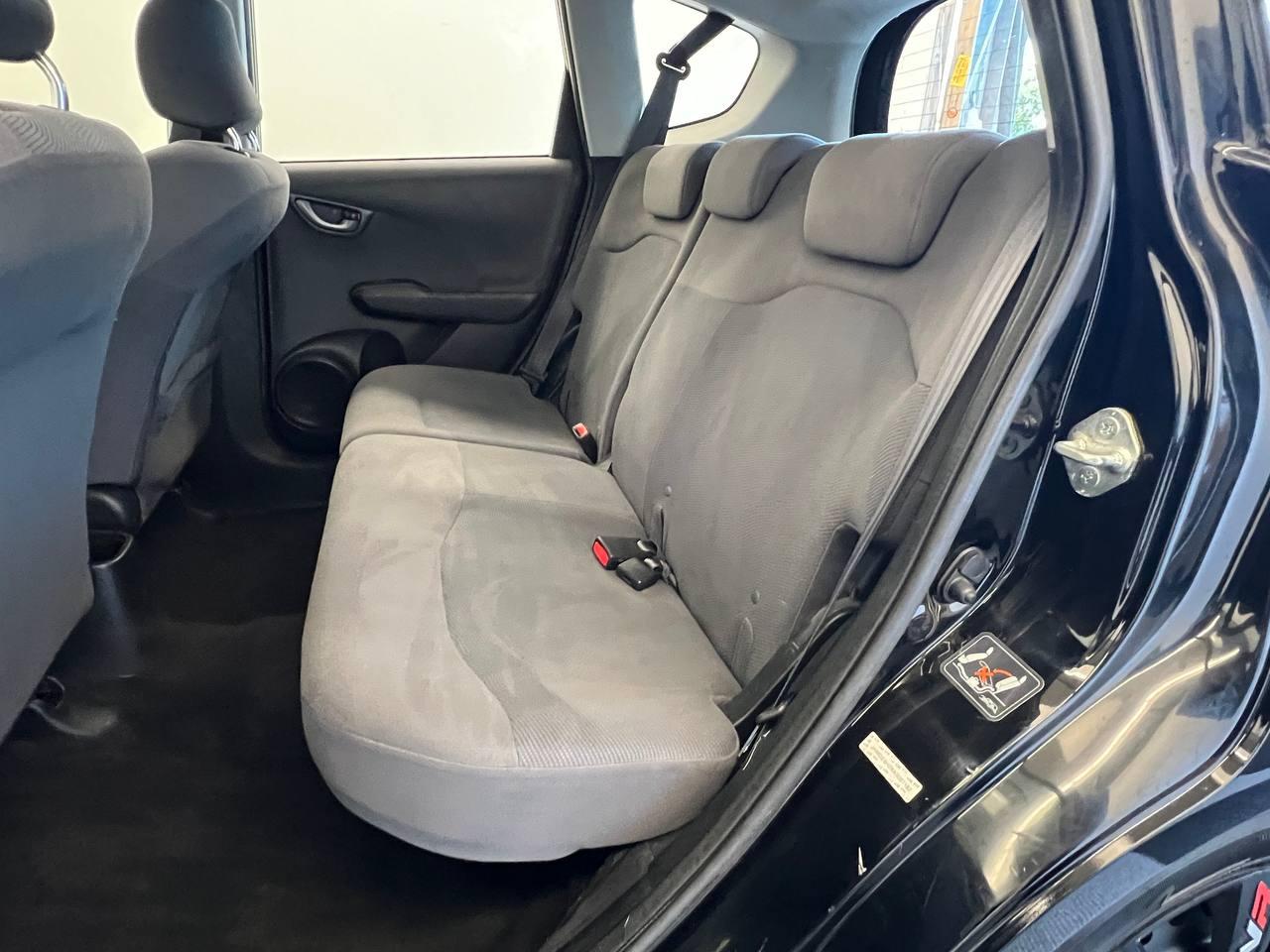 Honda Fit 5dr HB Auto 2010