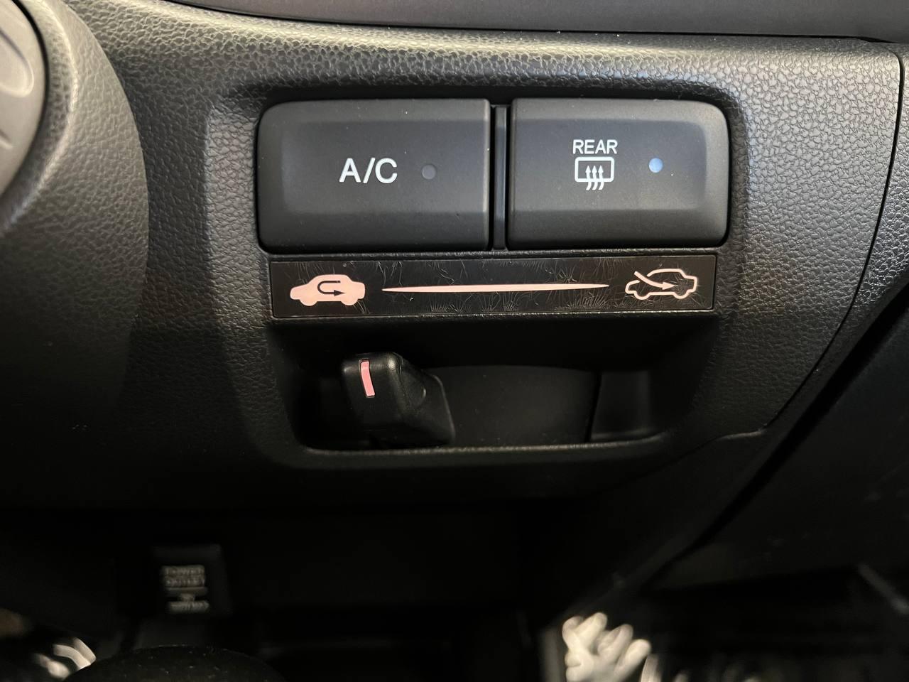 Honda Fit 5dr HB Auto 2010