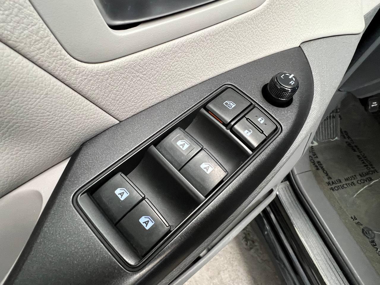 Toyota Sienna LE AWD 2018