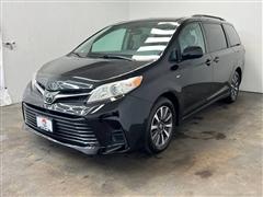 2018 Toyota Sienna 