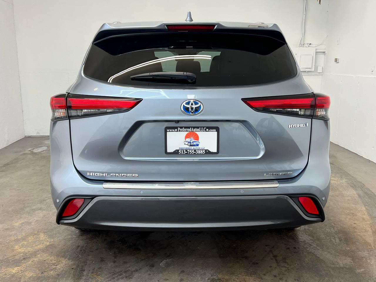 Toyota Highlander Hybrid Limited 2021