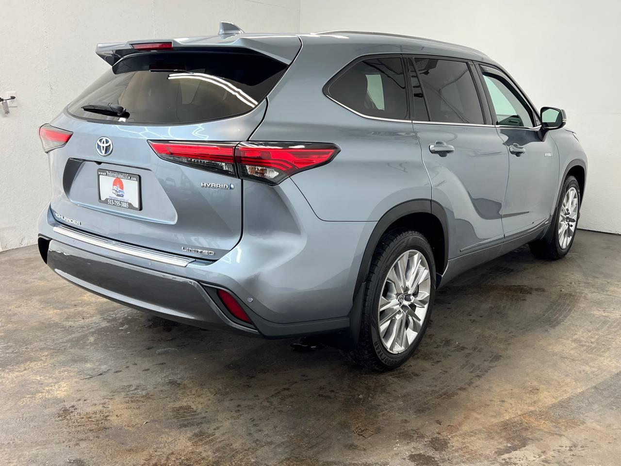 Toyota Highlander Hybrid Limited 2021