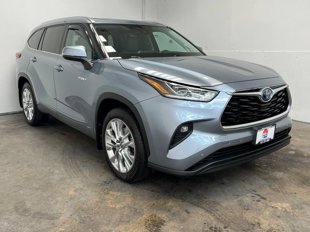 Toyota Highlander Hybrid Limited 2021