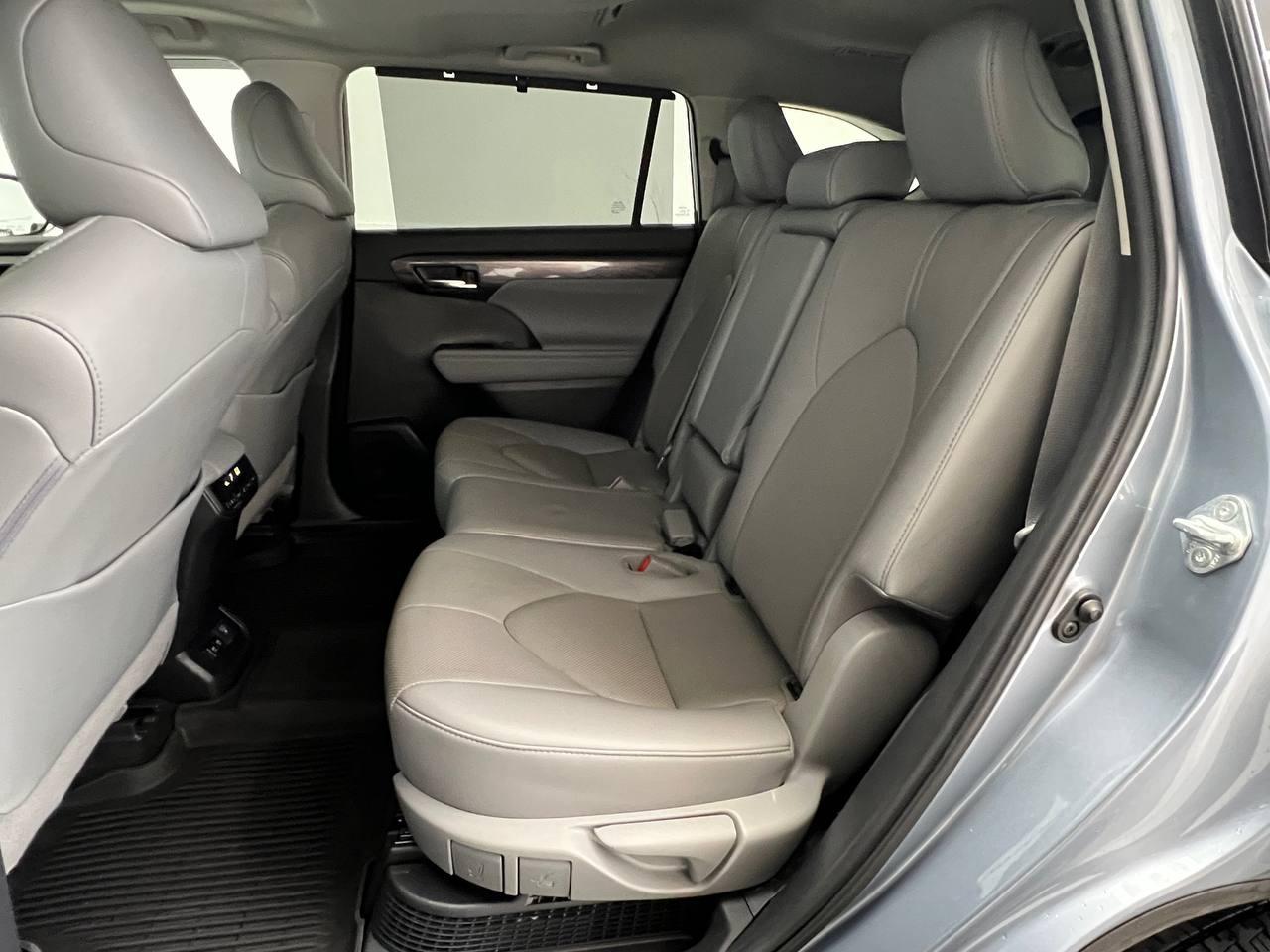 Toyota Highlander Hybrid Limited 2021