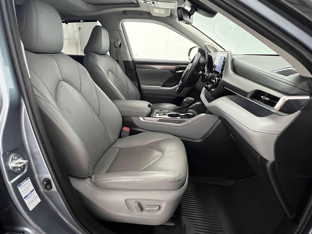 Toyota Highlander Hybrid Limited 2021