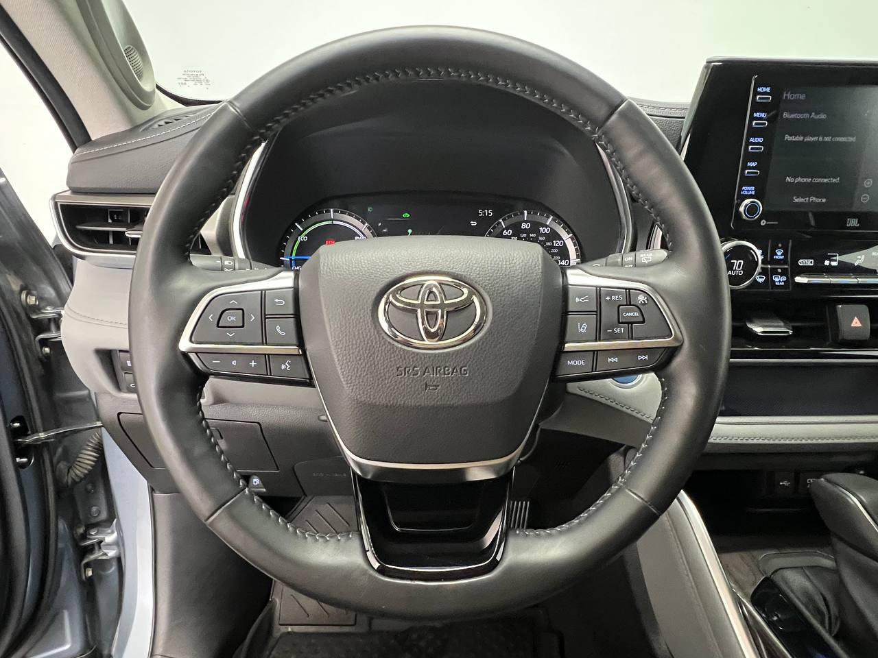 Toyota Highlander Hybrid Limited 2021