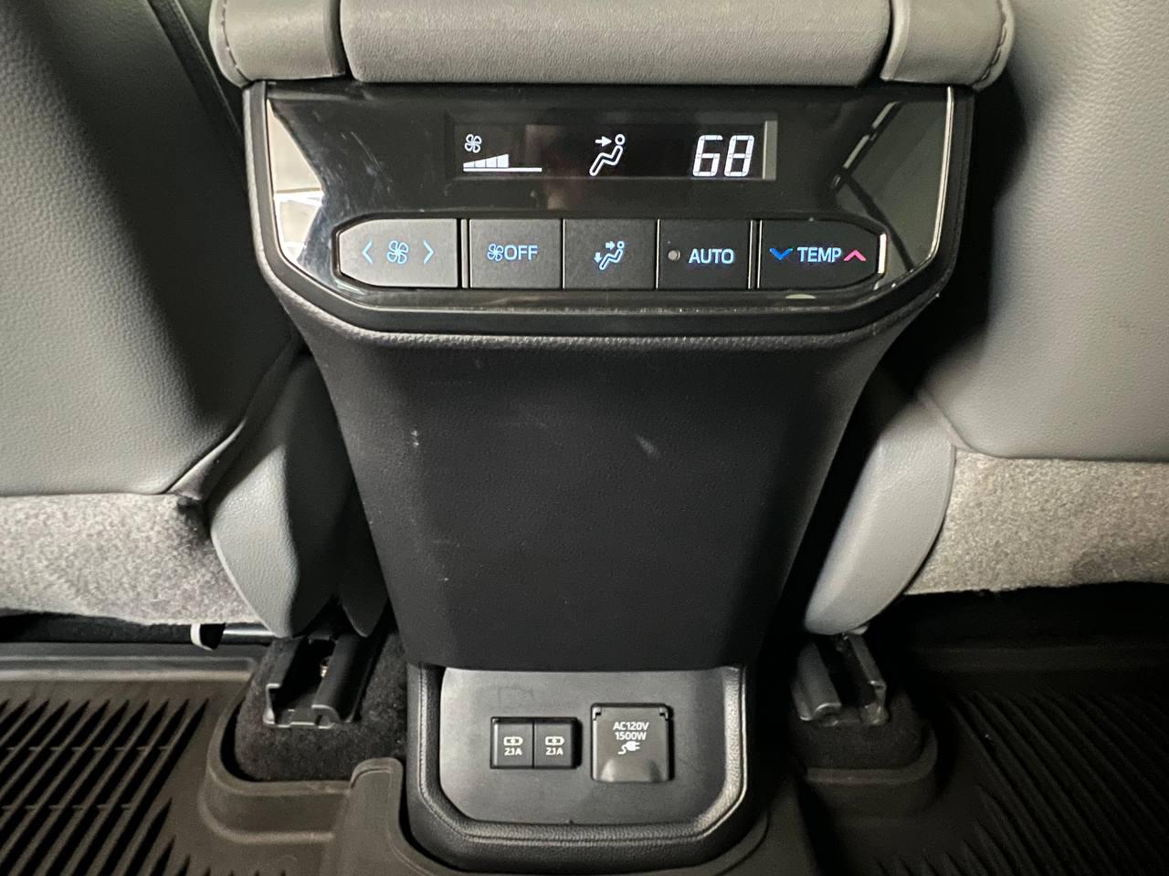 Toyota Highlander Hybrid Limited 2021