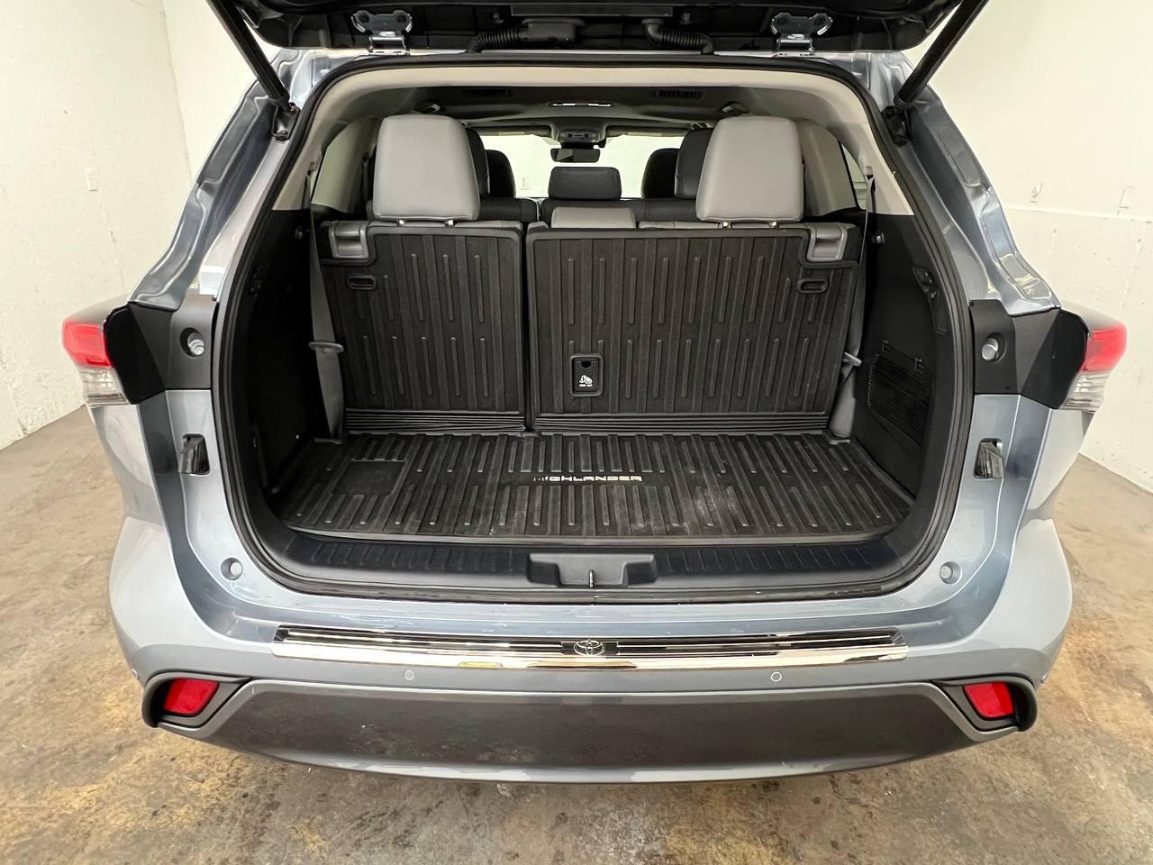 Toyota Highlander Hybrid Limited 2021