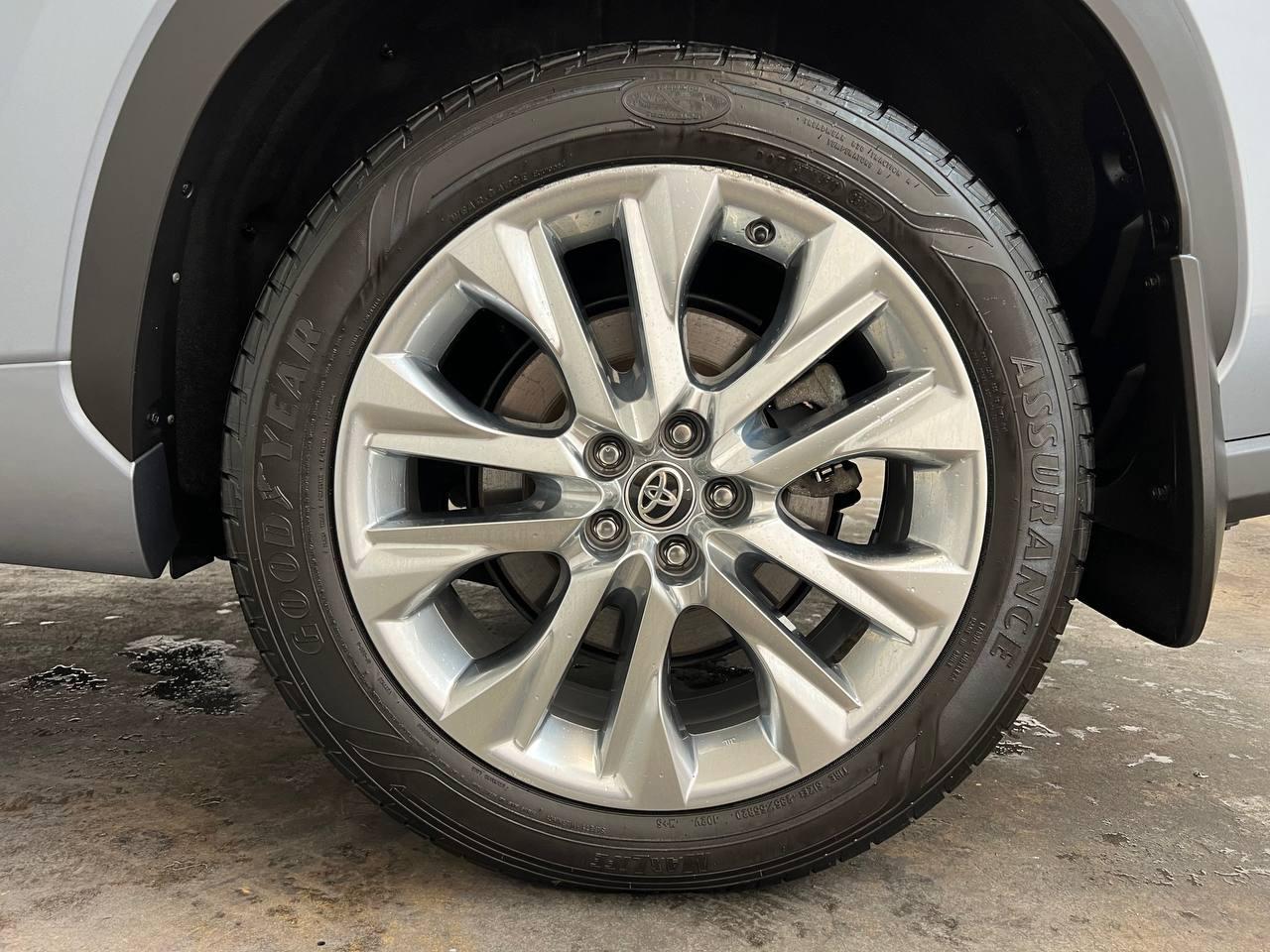 Toyota Highlander Hybrid Limited 2021