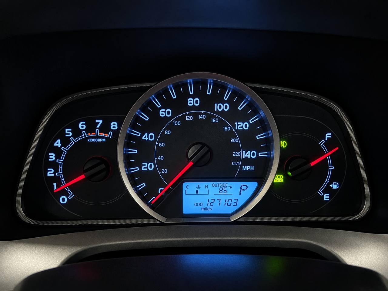 Toyota RAV4 XLE FWD 2013