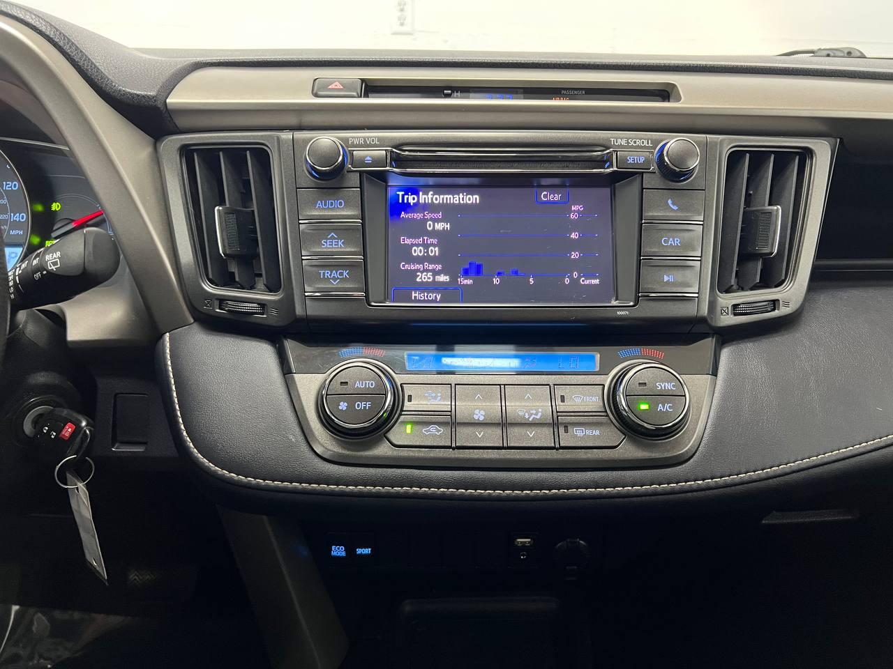 Toyota RAV4 XLE FWD 2013