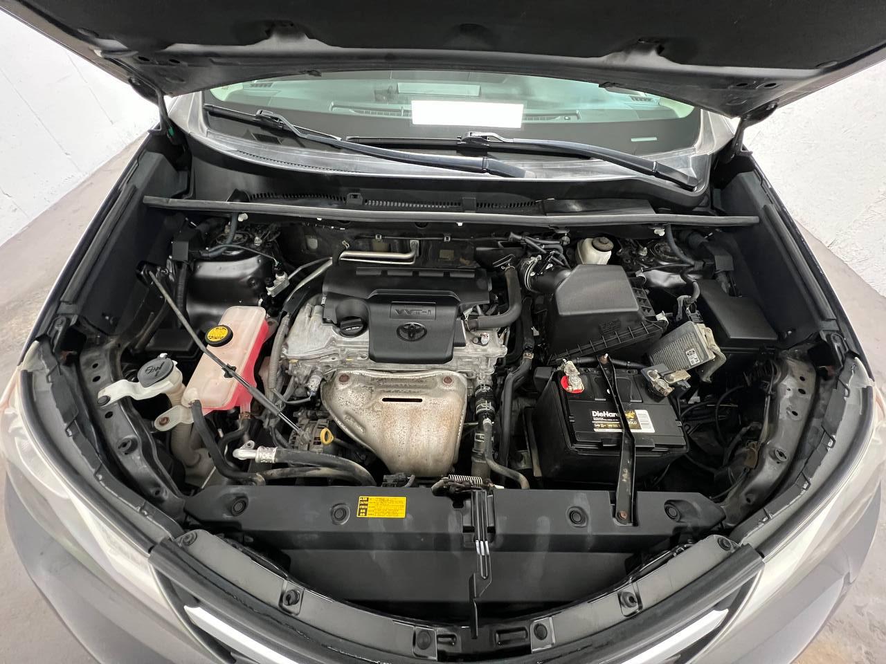Toyota RAV4 XLE FWD 2013