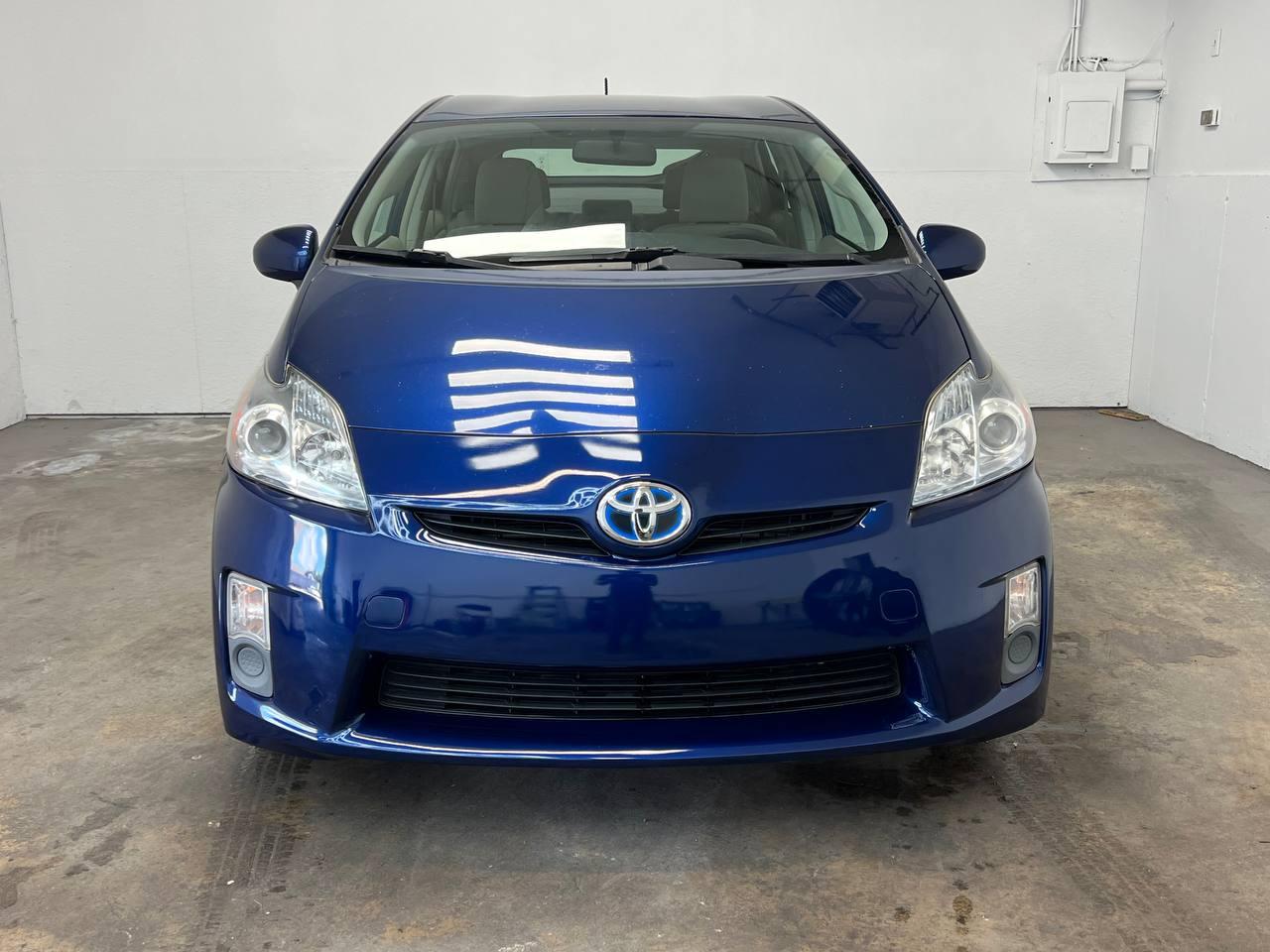 Toyota Prius One 2011