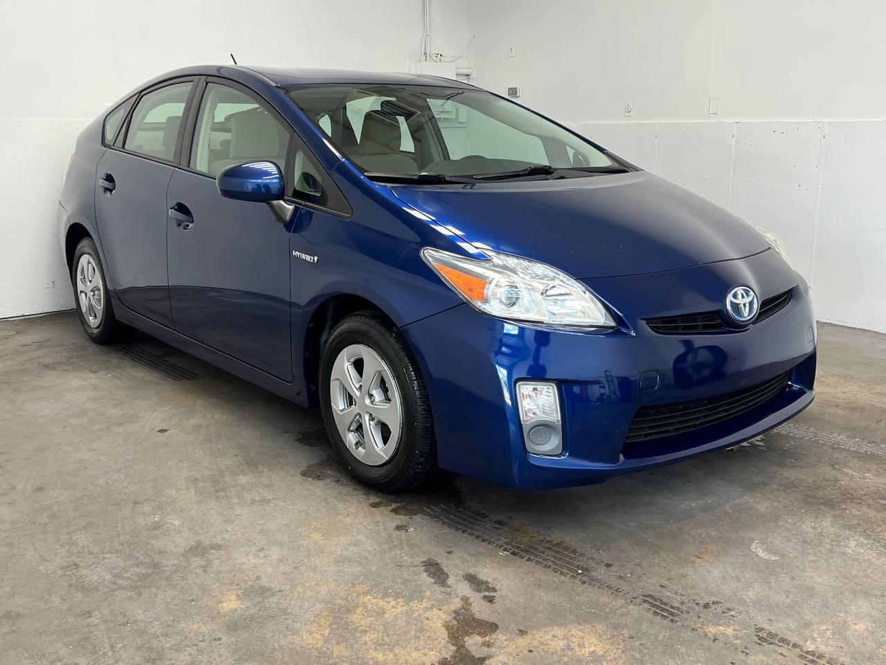 Toyota Prius One 2011