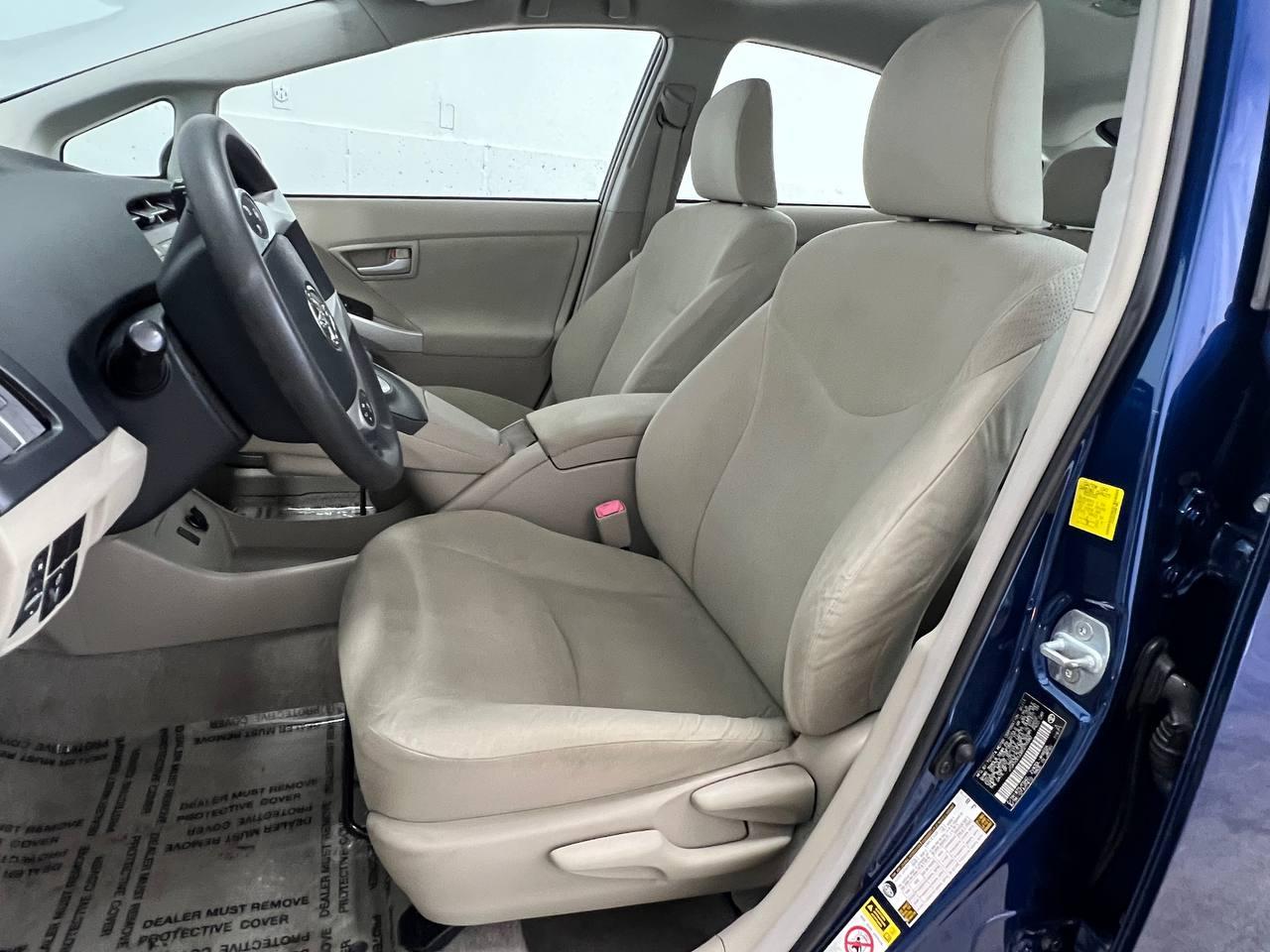 Toyota Prius One 2011