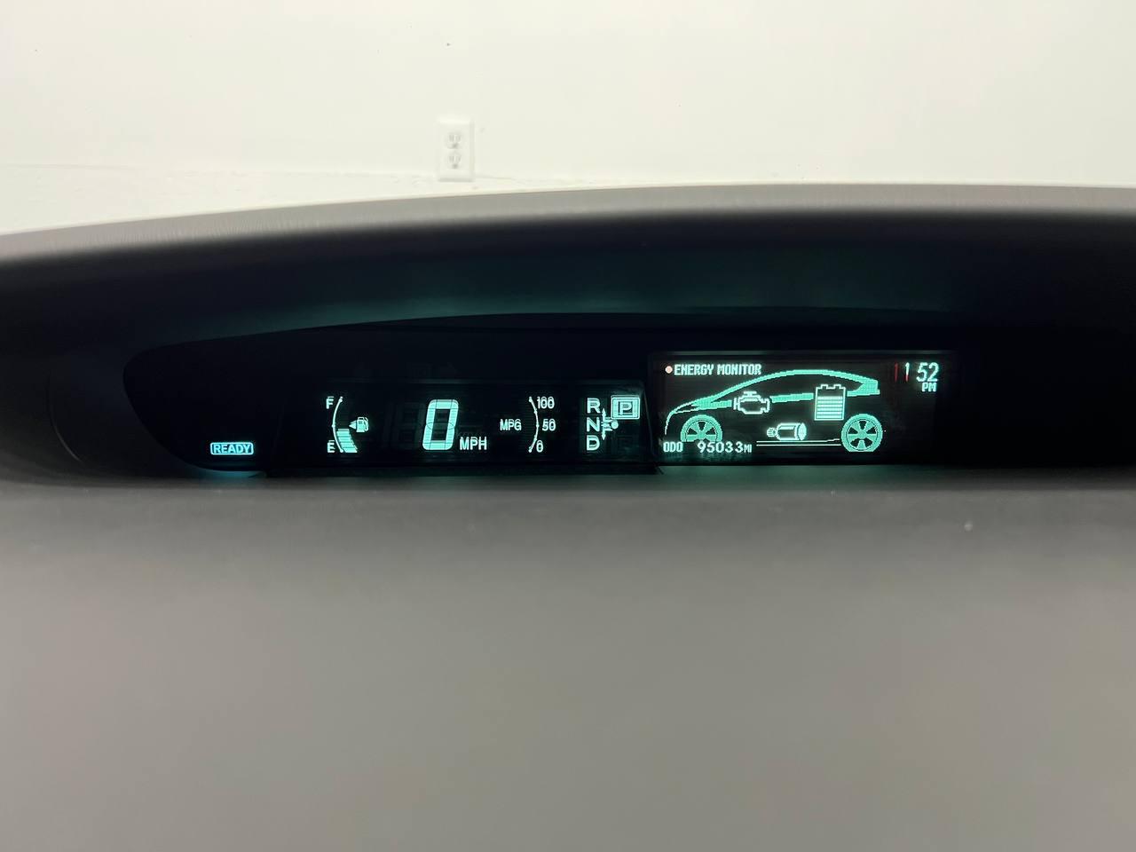 Toyota Prius One 2011