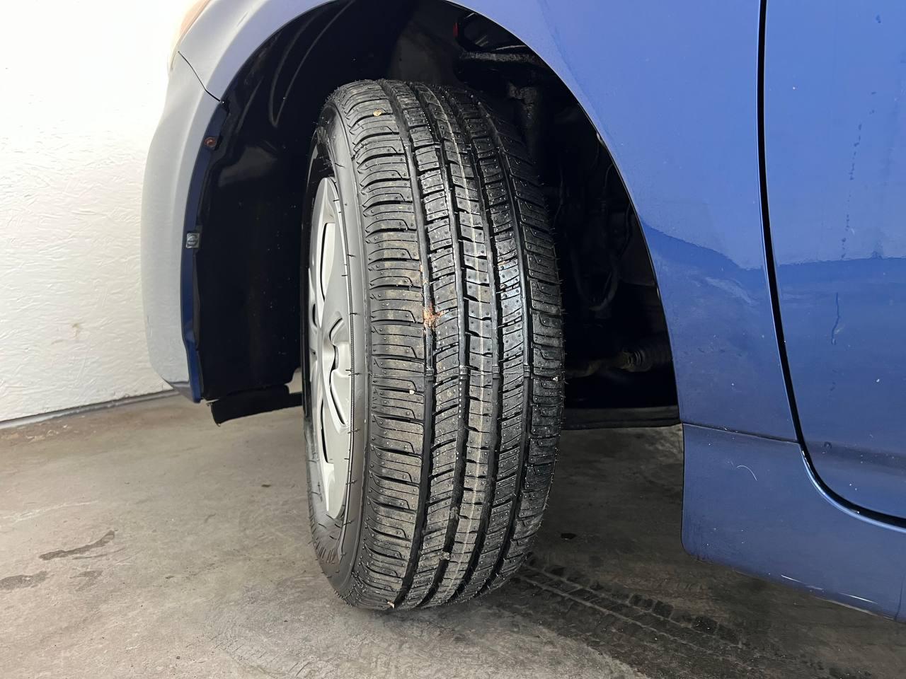 Toyota Prius One 2011