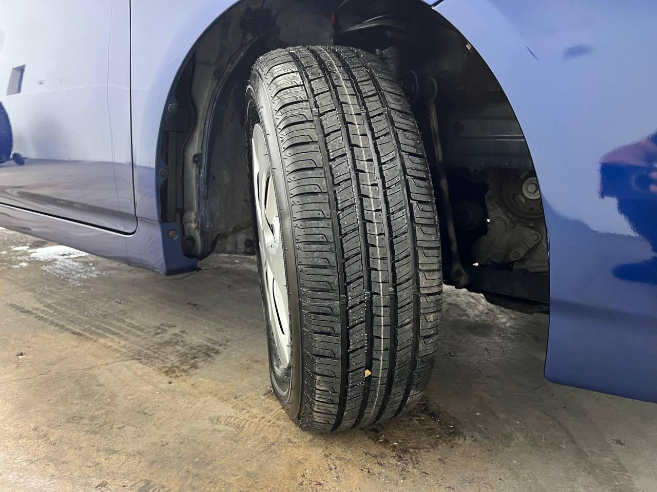 Toyota Prius One 2011