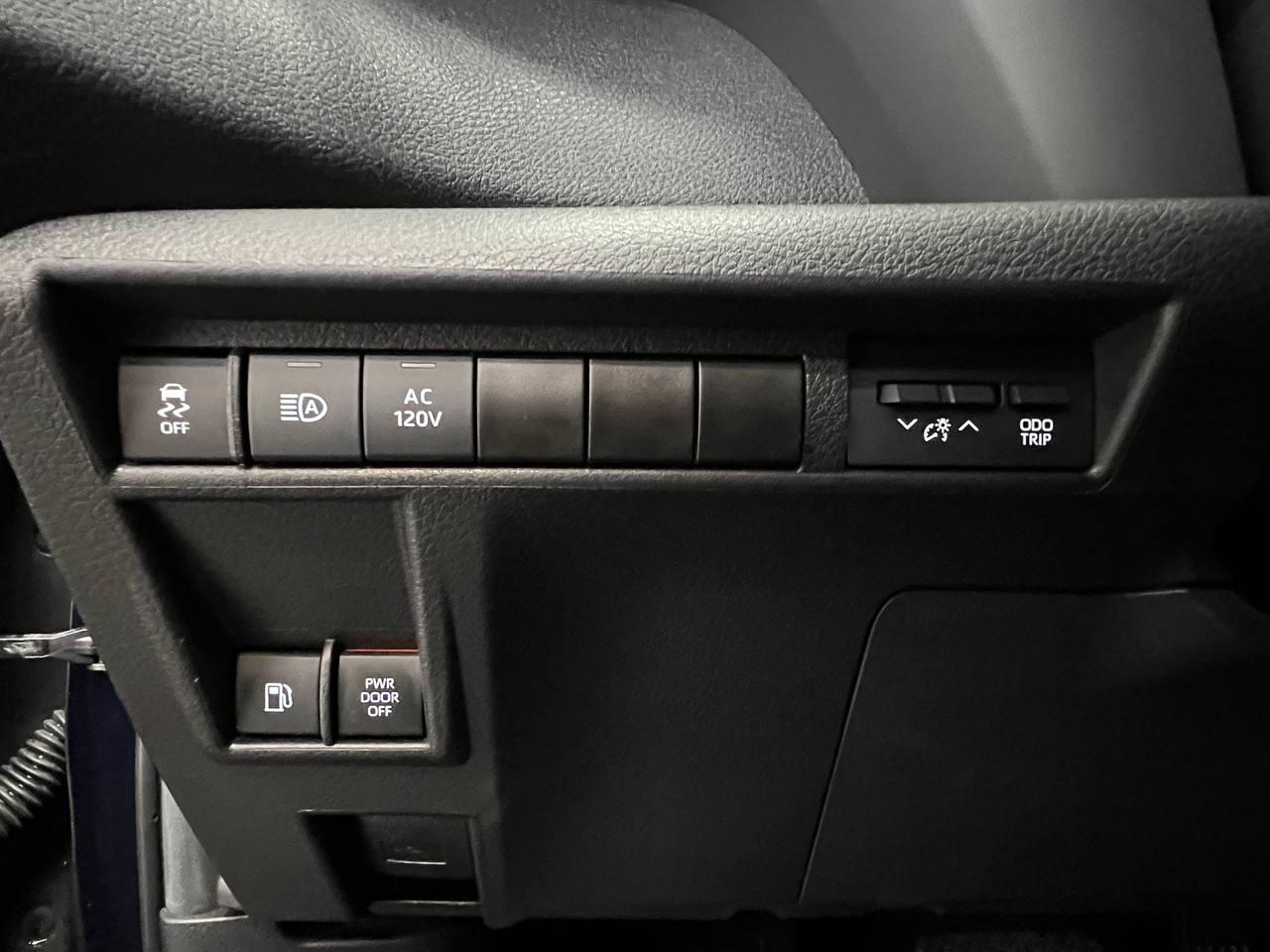 Toyota Sienna  2025