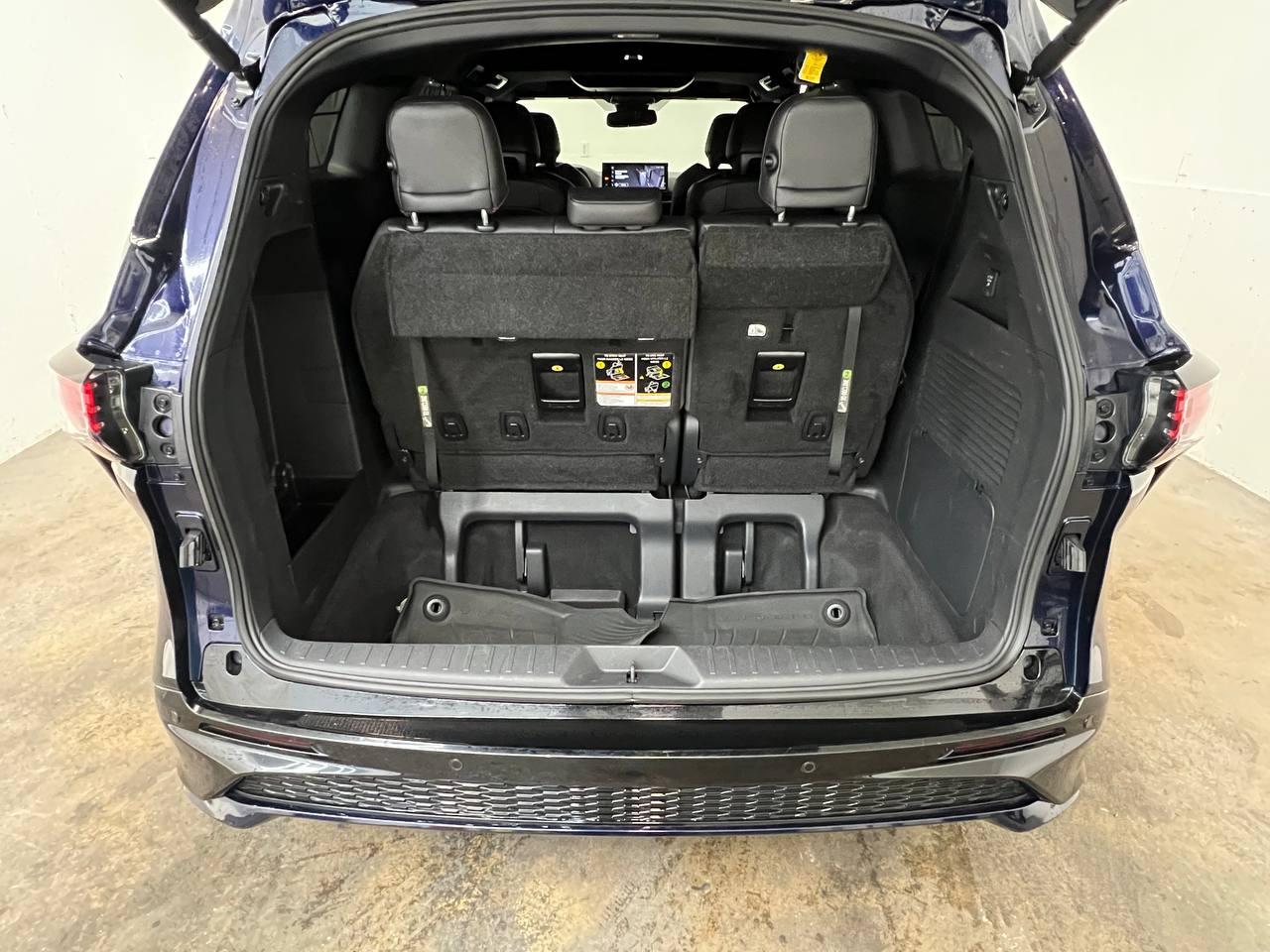 Toyota Sienna  2025