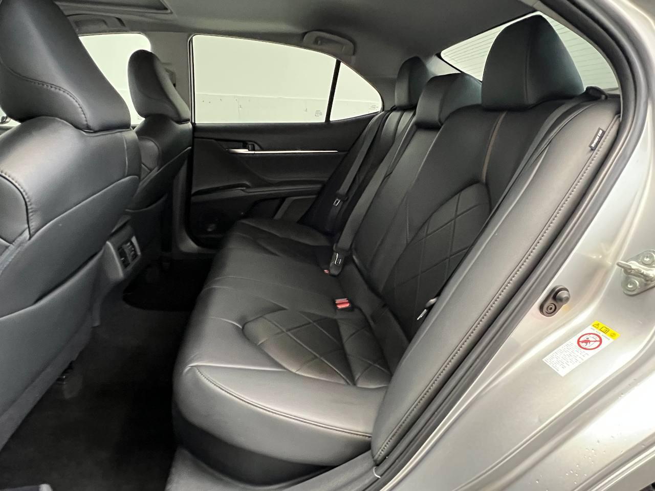 Toyota Camry  2018
