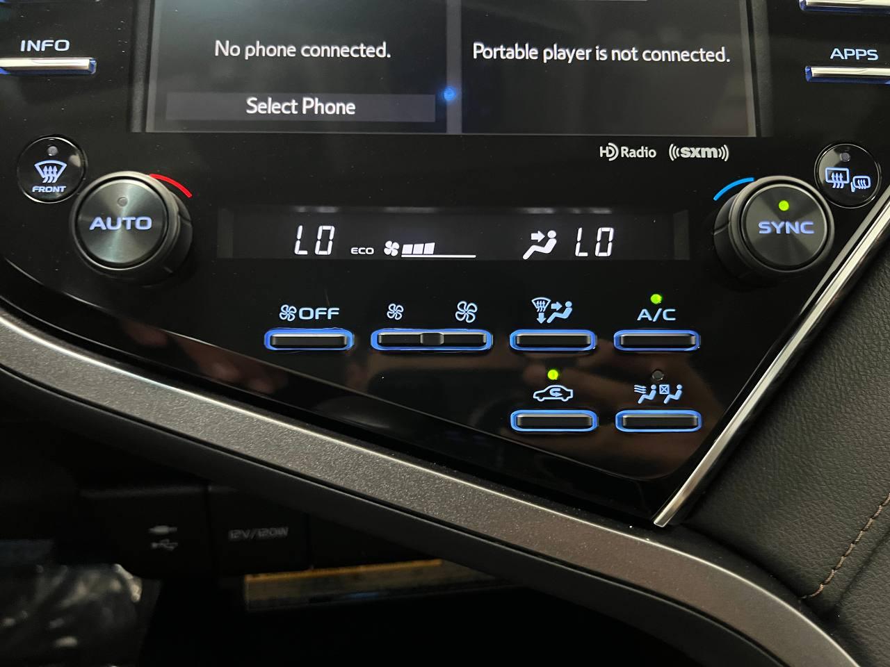 Toyota Camry  2018
