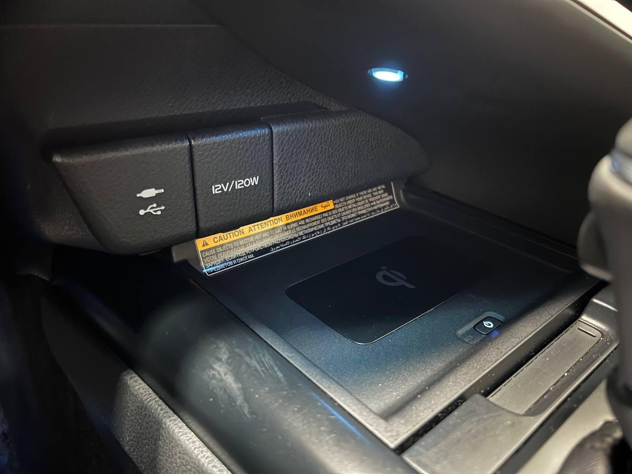 Toyota Camry  2018