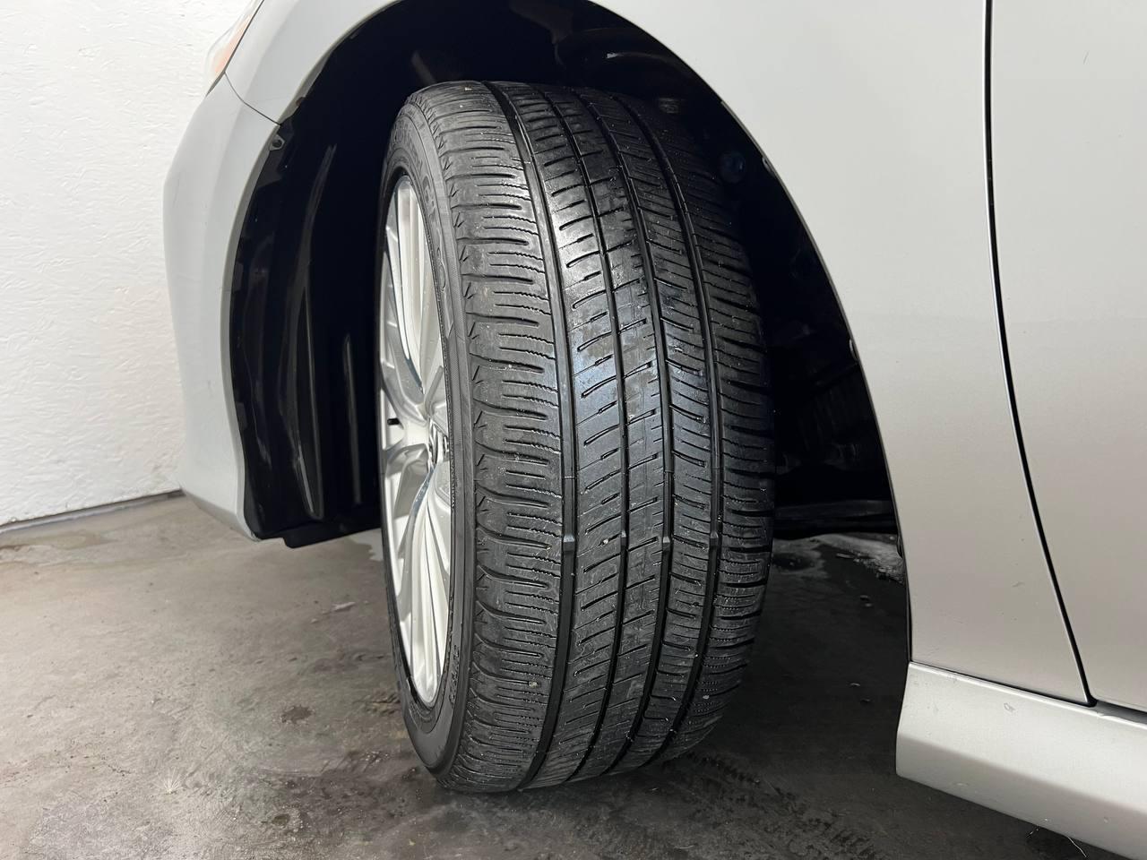 Toyota Camry  2018